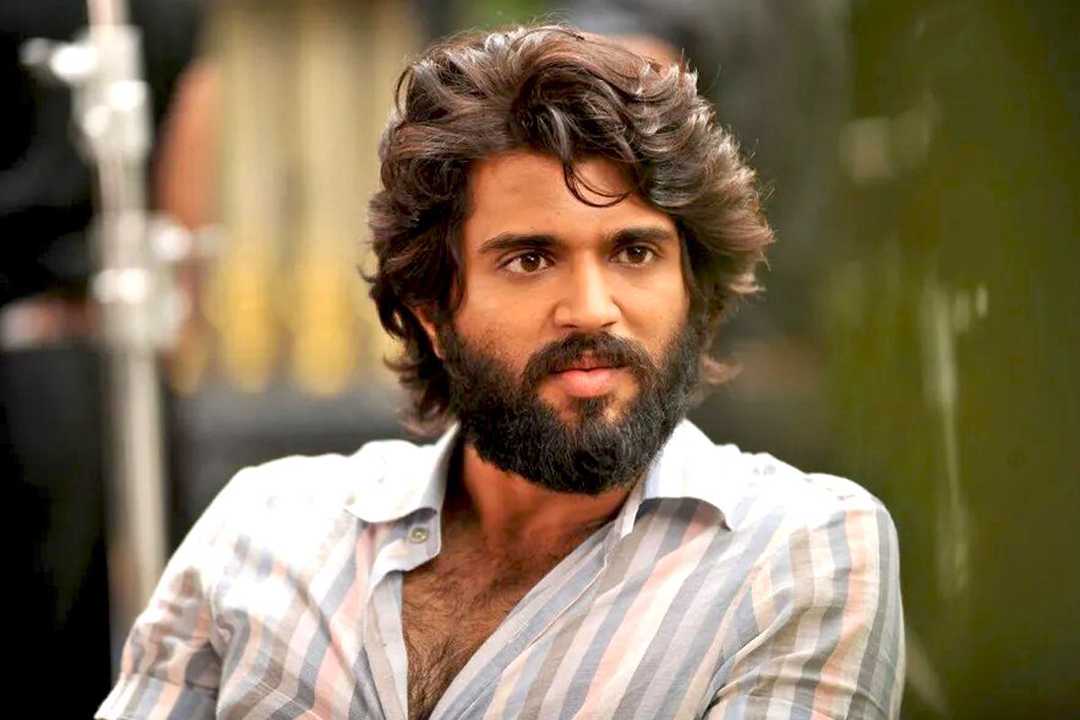 Vijay Deverakonda Car Accident