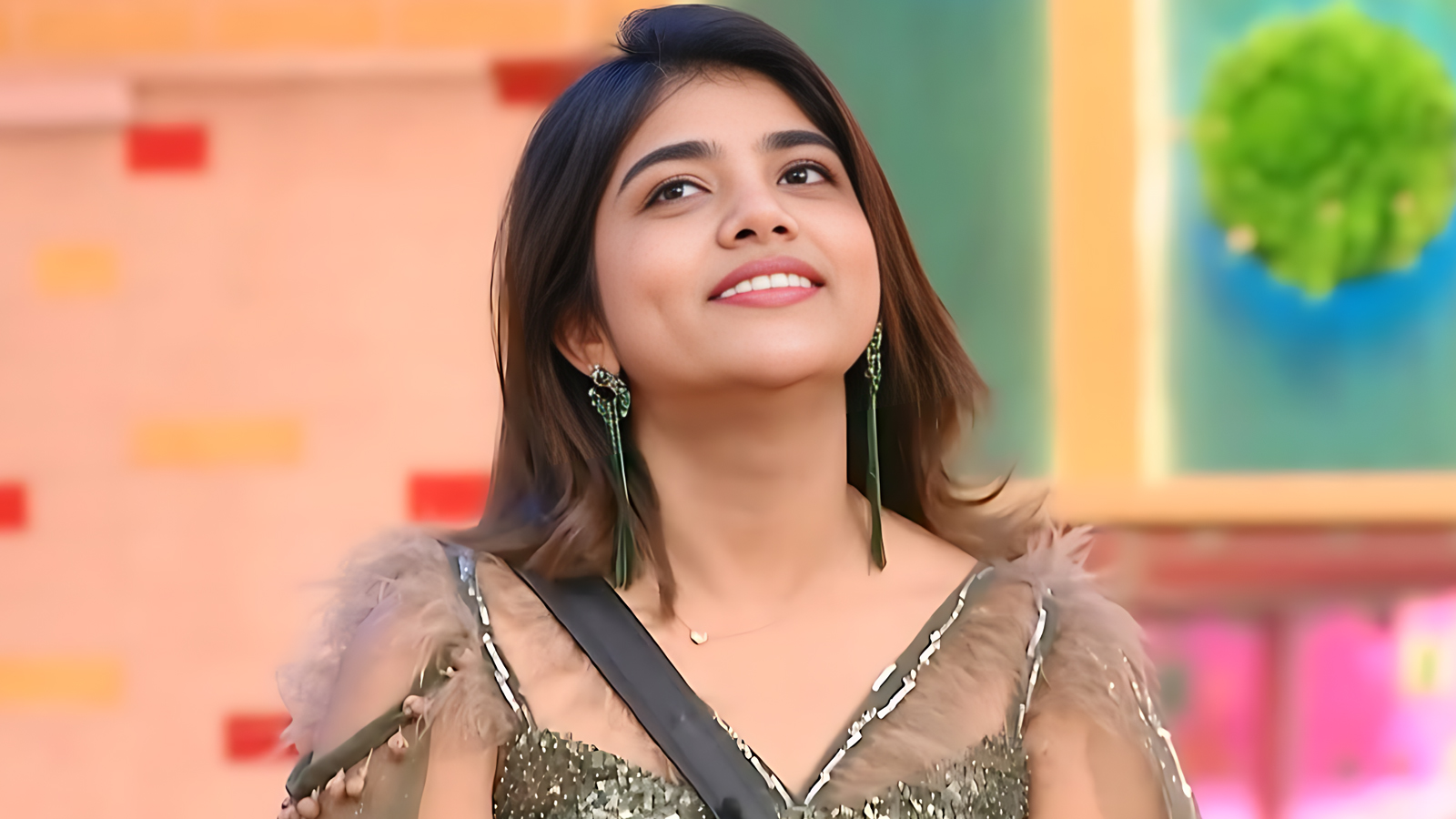 Bigg Boss 9 Pawan Nominates Rithu