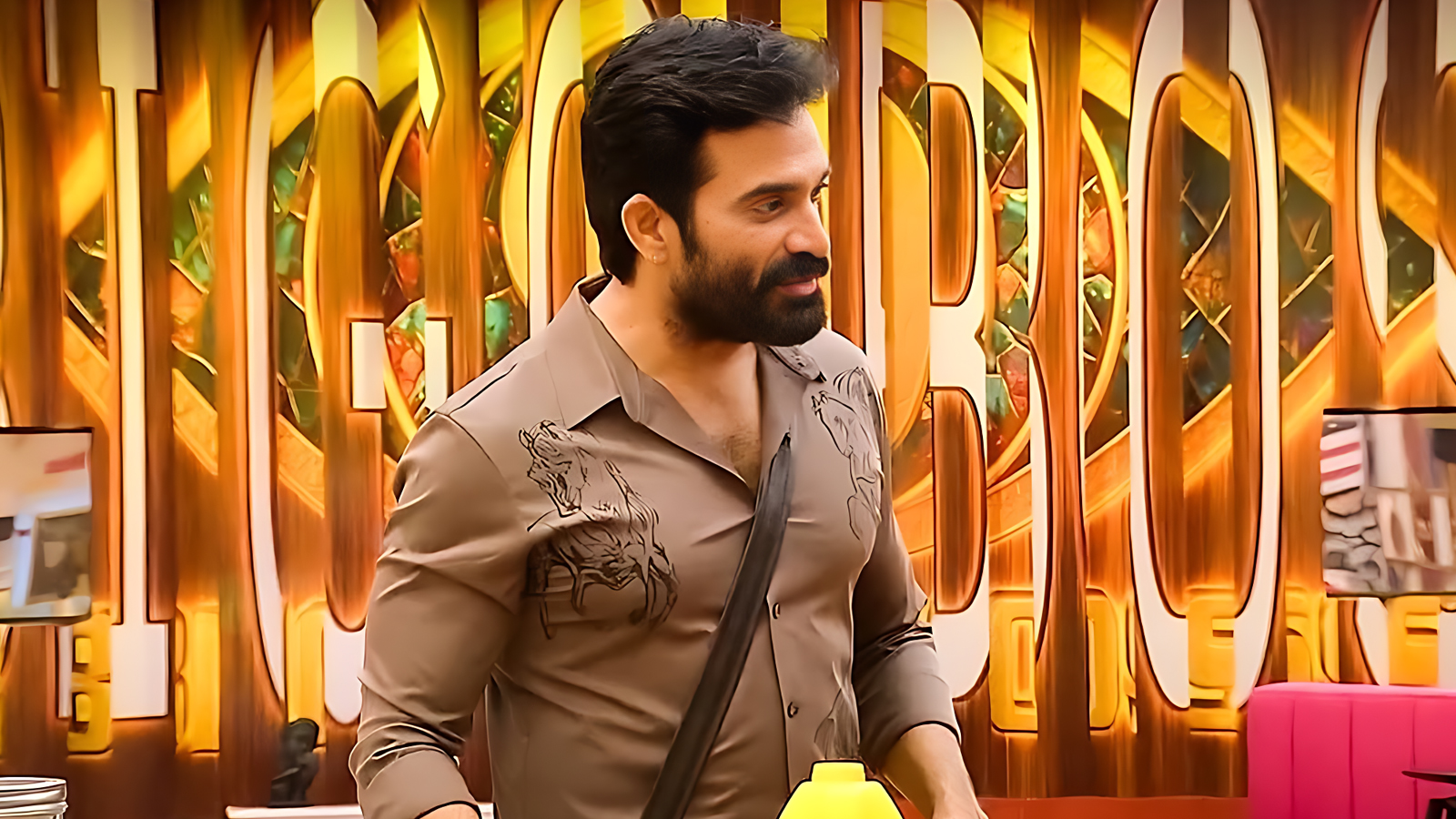 Bigg Boss 9 Telugu Emmanuel Turns Against Bharani