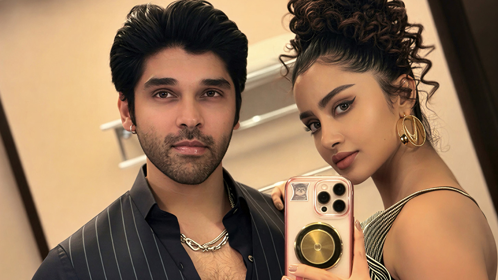 Anupama Parameswaran’s Selfie With Dhruv Vikram